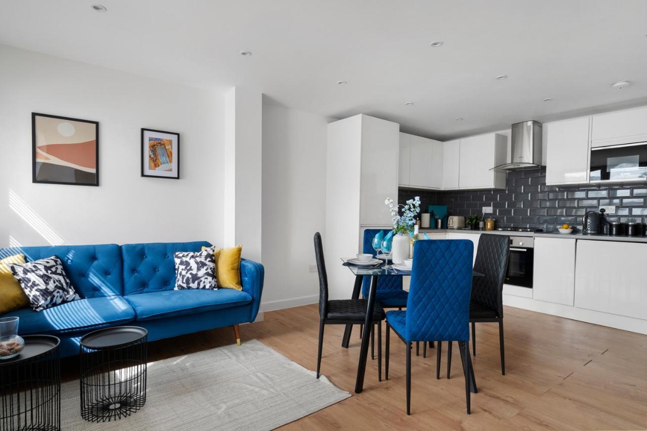 Livestay-Modern Apartments Building In Aylesbury 艾尔斯伯里 外观 照片