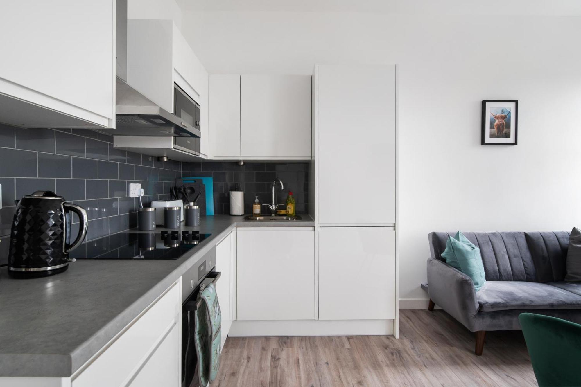 Livestay-Modern Apartments Building In Aylesbury 艾尔斯伯里 外观 照片